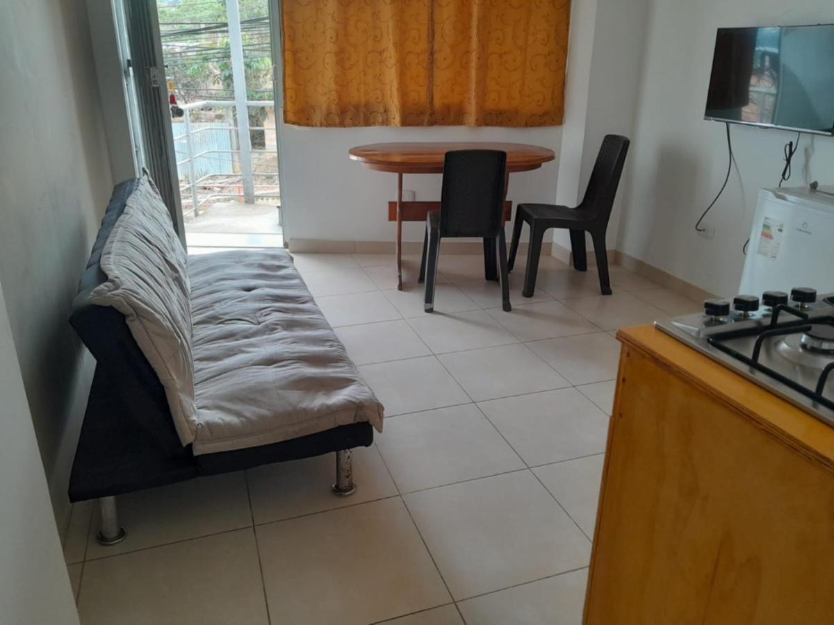 La Casa Del Italiano Bed & Breakfast Tarapoto Dış mekan fotoğraf