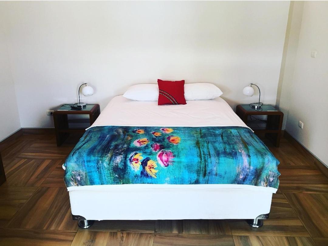 La Casa Del Italiano Bed & Breakfast Tarapoto Dış mekan fotoğraf